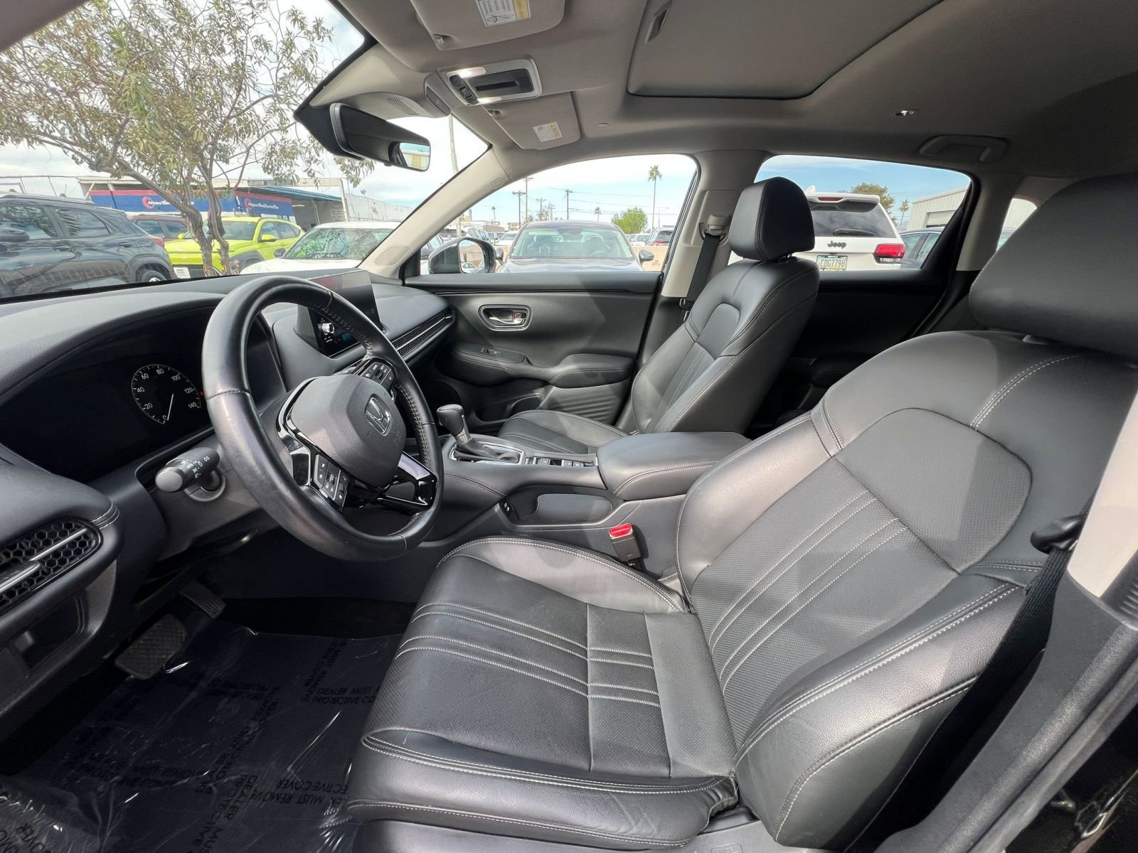 Used 2025 Honda HR-V EX-L image 27