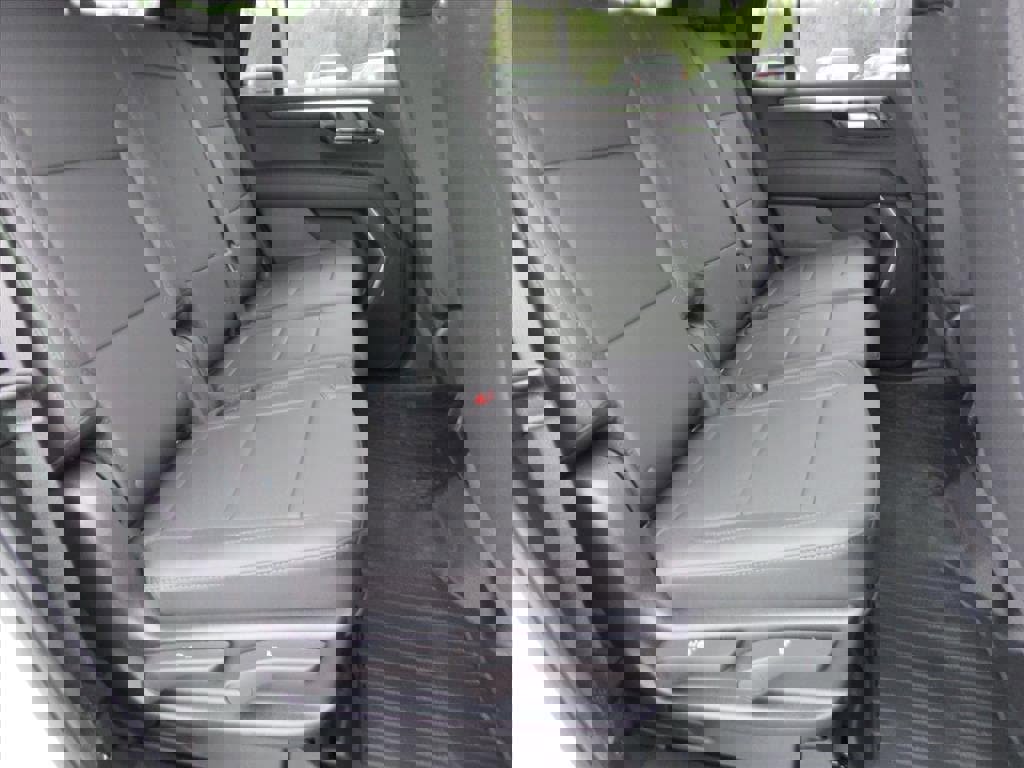 New 2025 Chevrolet Tahoe 4WD image 29