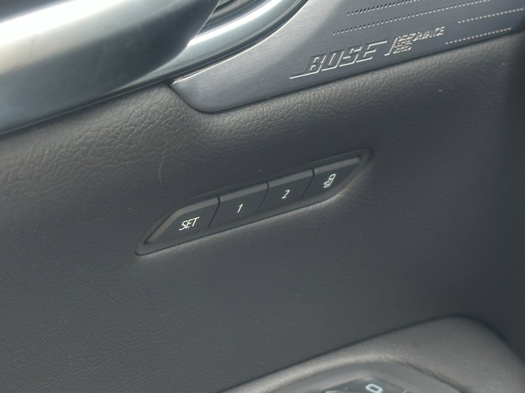 Certified 2025 Cadillac XT5 Premium Luxury image 27