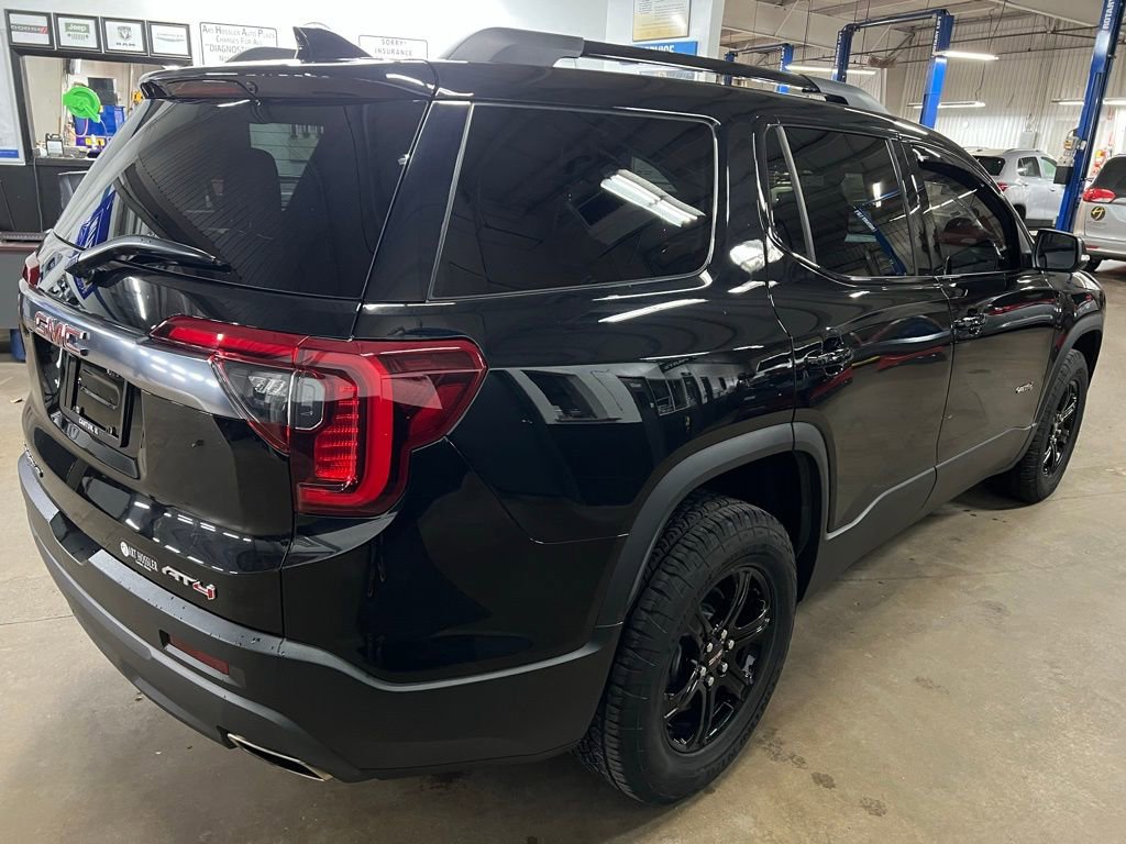 Used 2023 GMC Acadia AT4 w/ Technology Package image 5