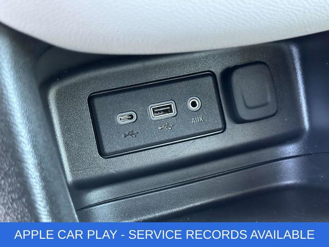 Used 2023 Chevrolet Equinox LS w/ LS Convenience Package image 8