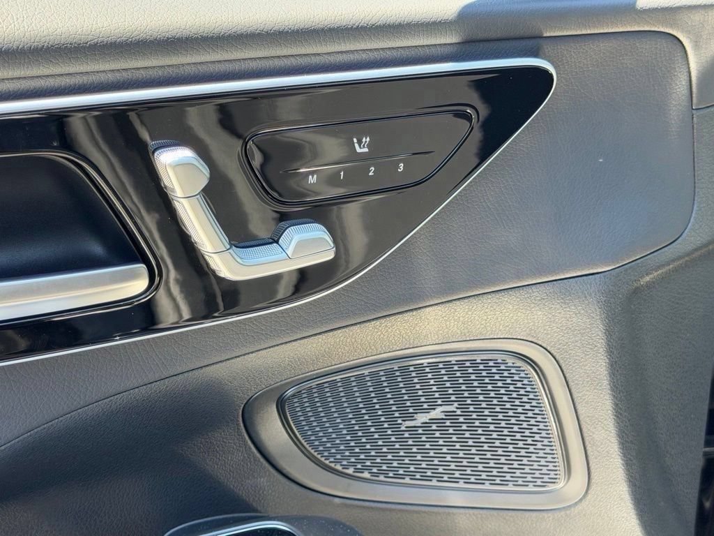 New 2026 Mercedes-Benz C 300 4MATIC Sedan image 17