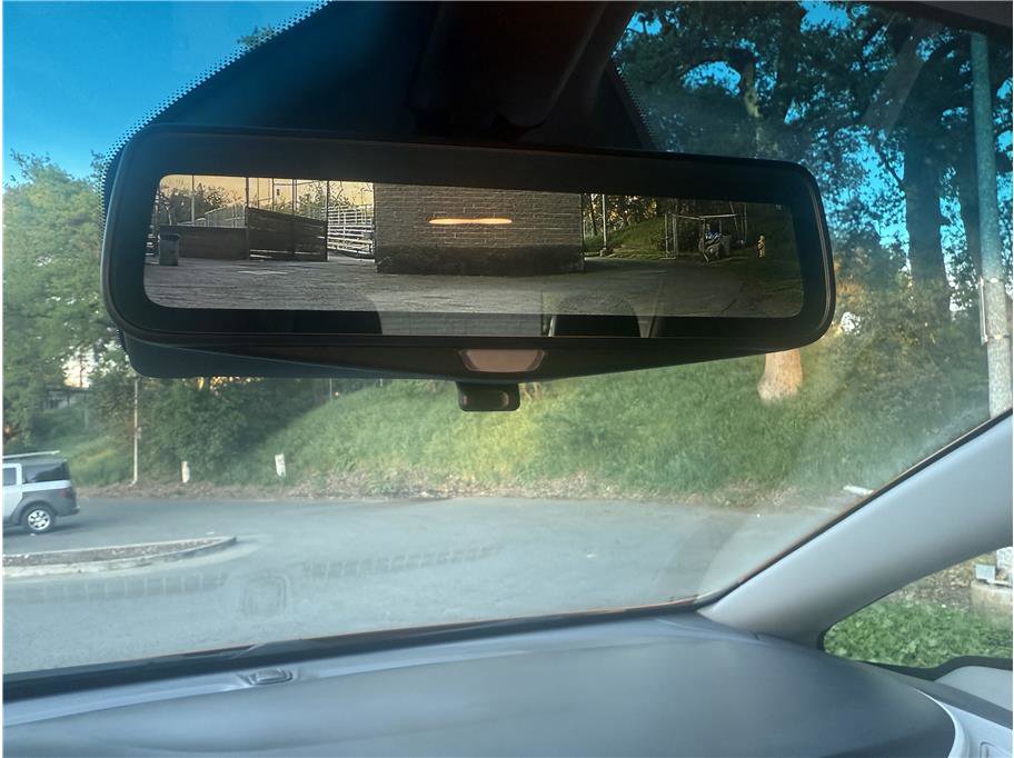 Used 2017 Chevrolet Bolt Premier w/ Driver Confidence II Package image 12