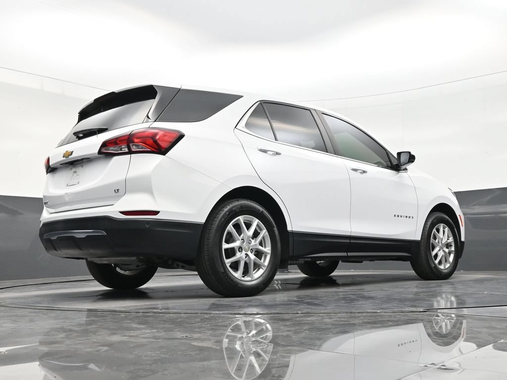 Used 2024 Chevrolet Equinox LT FWD image 24