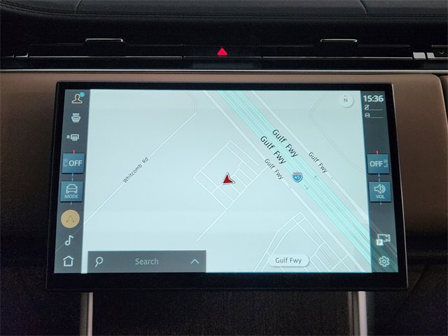 New 2026 Land Rover Range Rover SE image 16