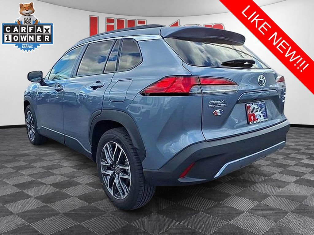 Used 2026 Toyota Corolla Cross XLE w/ Convenience Package image 4