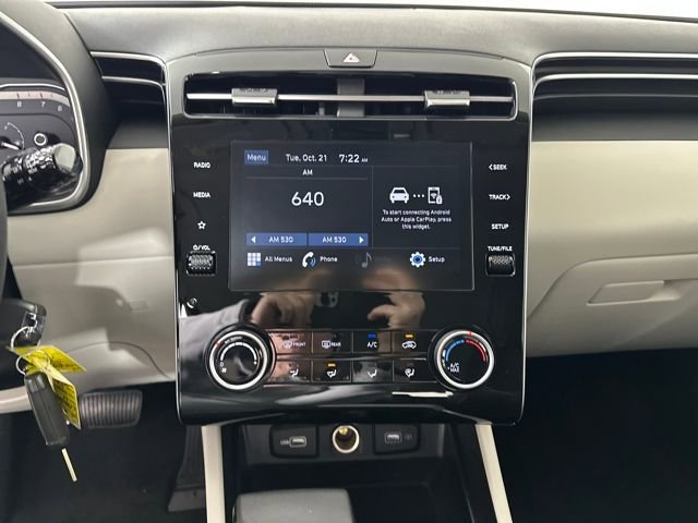 Certified 2024 Hyundai Tucson SE image 21