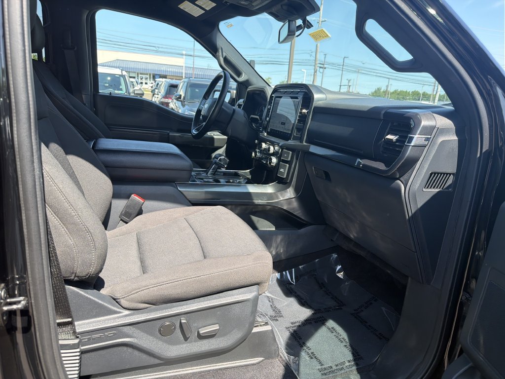 Used 2023 Ford F150 XLT w/ Equipment Group 302A High AWD/4WD image 15