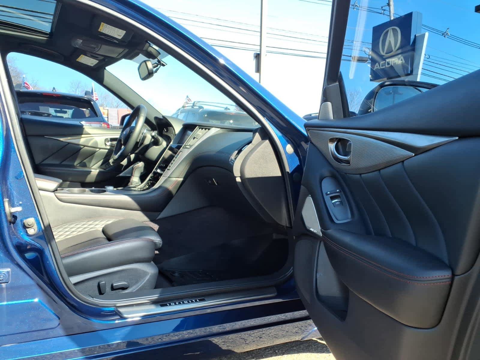 Used 2019 INFINITI Q50 Red Sport 400 w/ Sensory Package AWD/4WD image 12