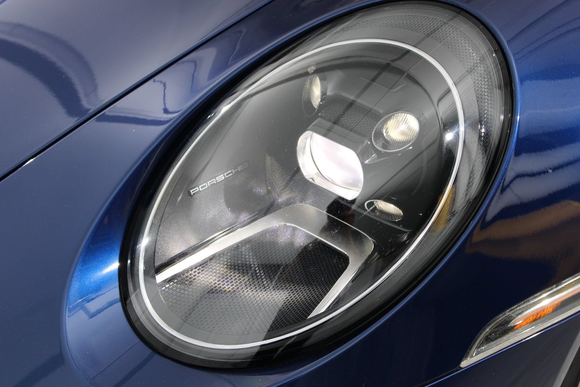 Used 2020 Porsche 911 Carrera S RWD image 10