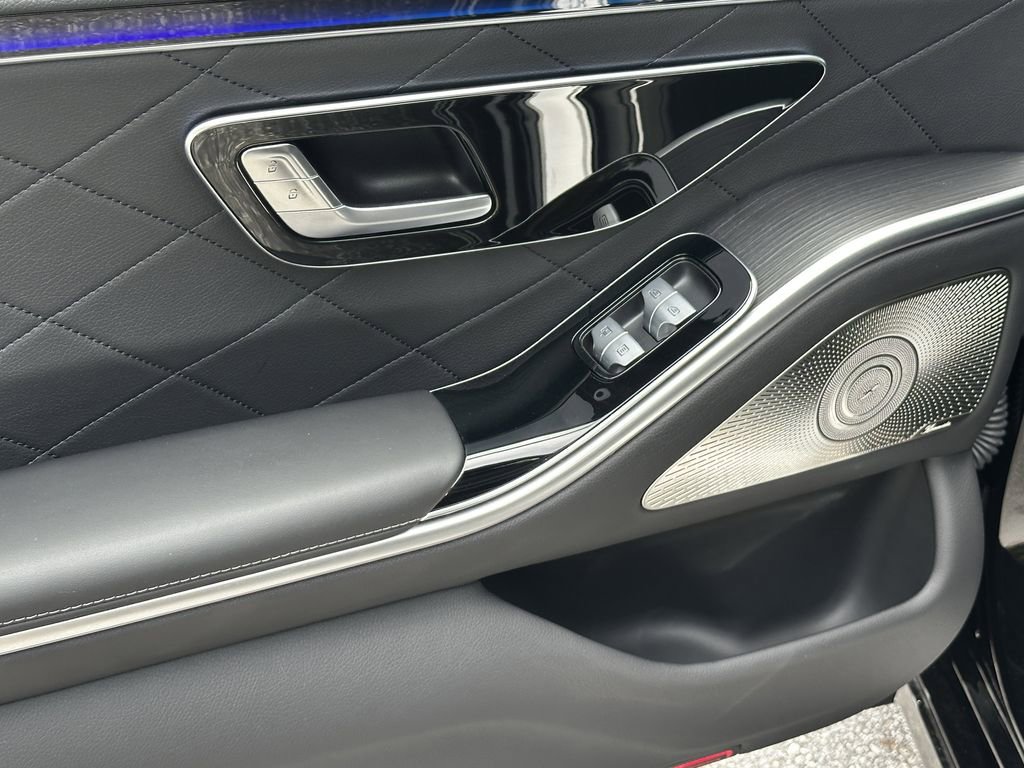 Certified 2025 Mercedes-Benz S 580 4MATIC Sedan image 25