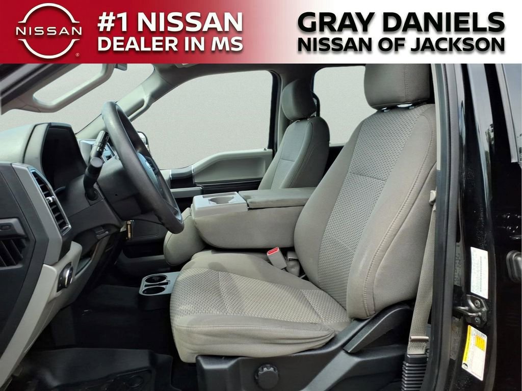 Used 2017 Ford F150 XLT image 23