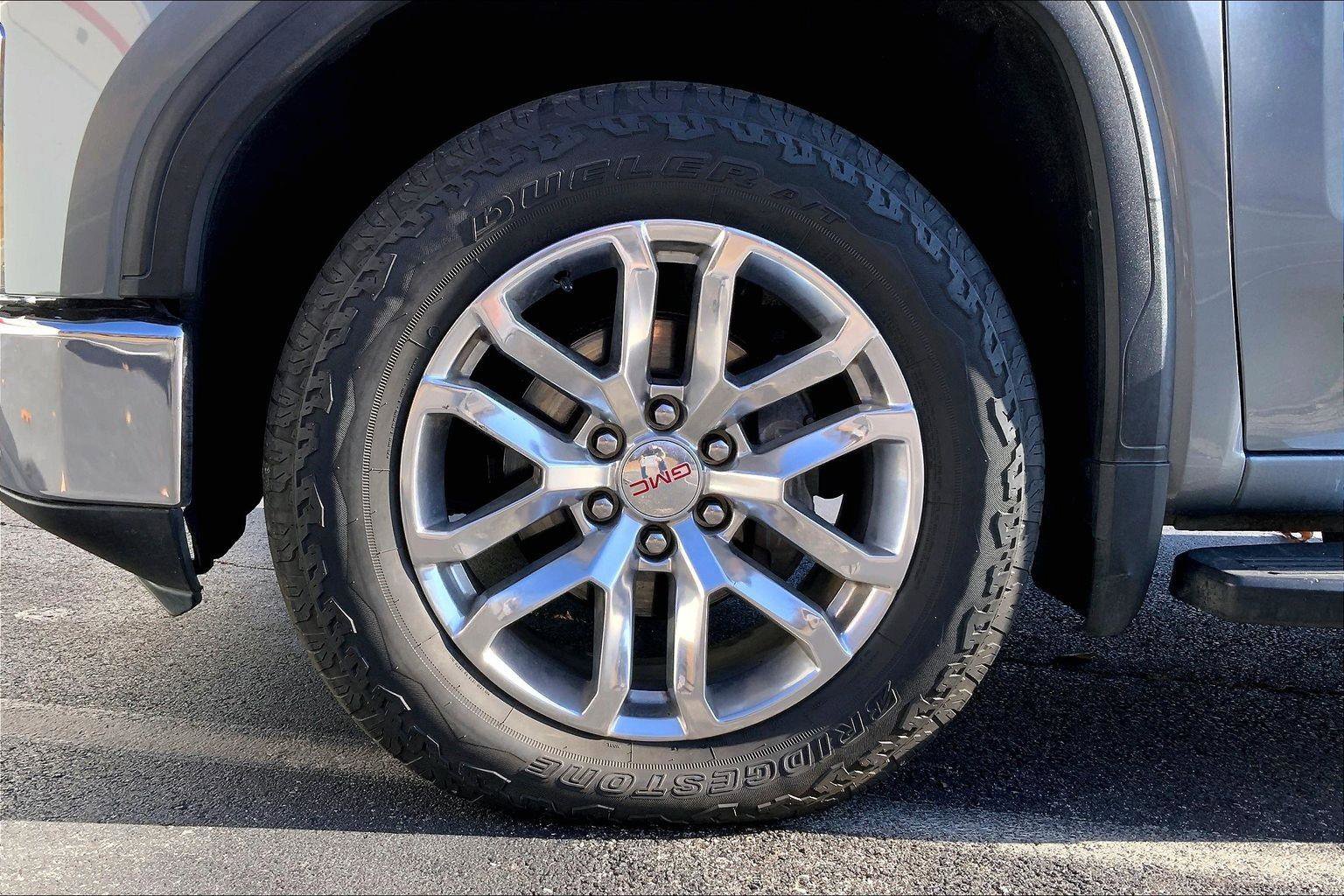 Used 2022 GMC Sierra 1500 SLT w/ SLT Premium Plus Package image 9