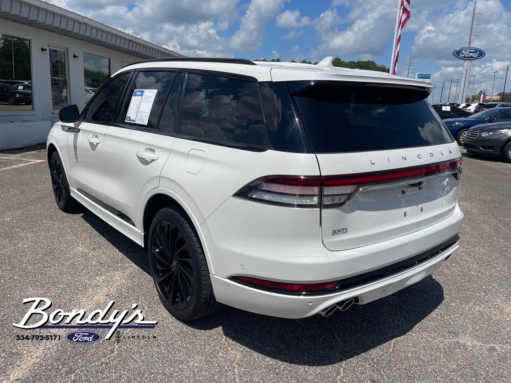 Used 2024 Lincoln Aviator Reserve w/ Equipment Group 201A AWD/4WD image 12