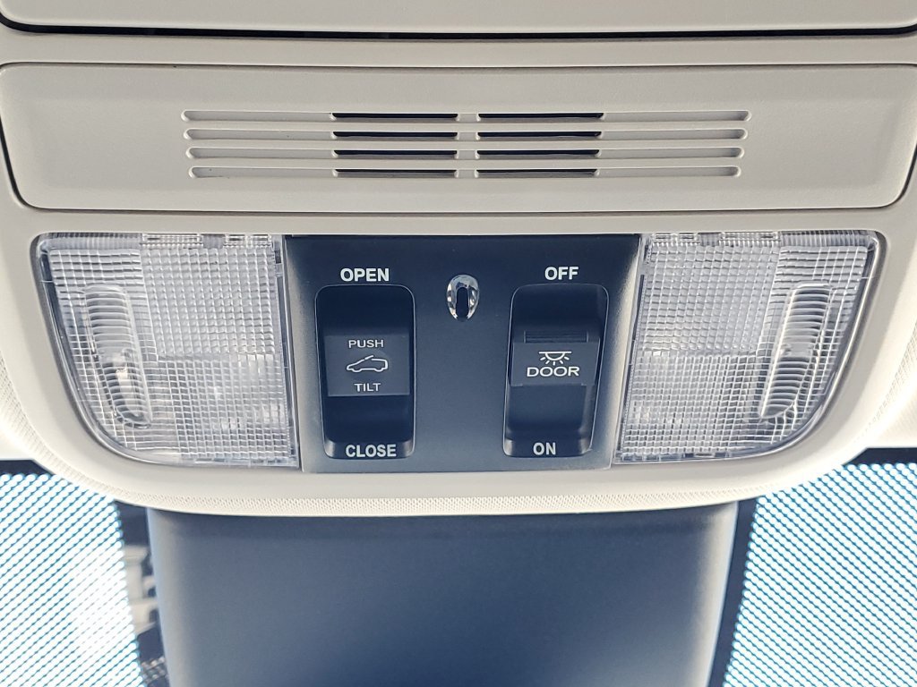 Certified 2025 Honda Odyssey EX-L image 33