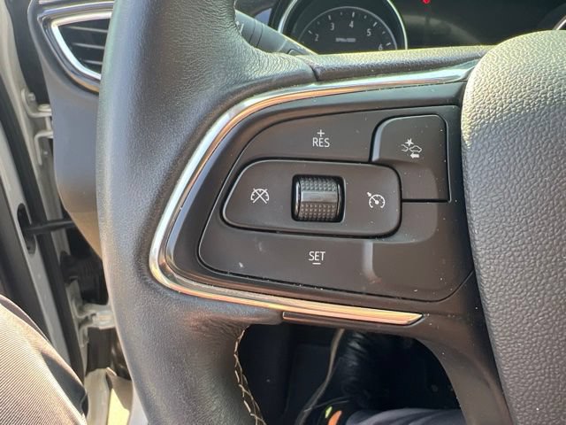 Used 2023 Buick Encore GX Preferred w/ Cold Weather Comfort Package FWD image 9