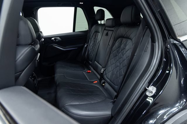 Used 2023 BMW X5 xDrive40i AWD/4WD image 23