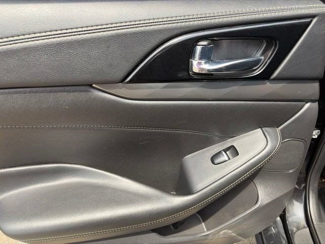 Used 2020 Nissan Maxima 3.5 SV w/ Floor Mat Group FWD image 31