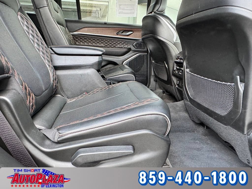 Used 2021 Jeep Grand Cherokee L Summit w/ Luxury Tech Group V AWD/4WD image 52