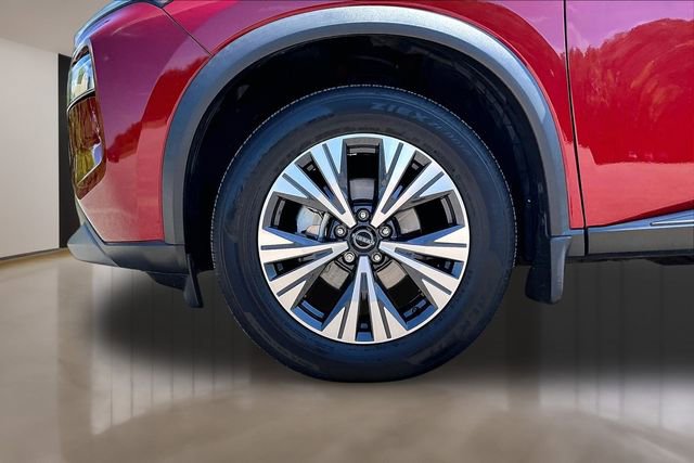 Used 2023 Nissan Rogue SV FWD image 27