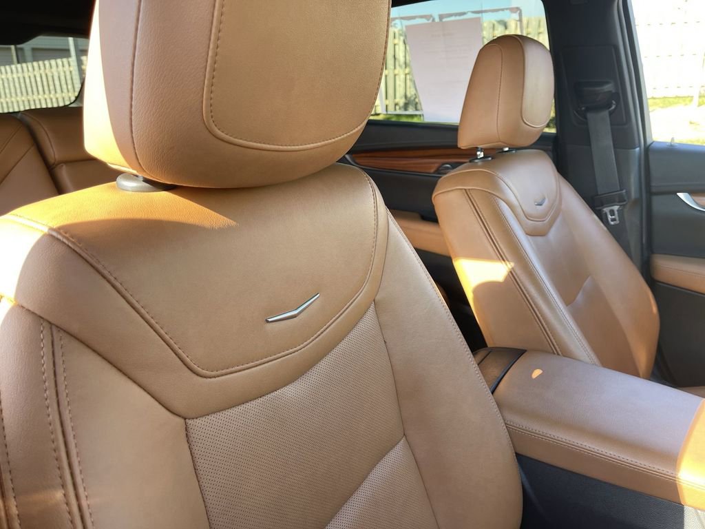 Certified 2022 Cadillac XT5 Premium Luxury image 41