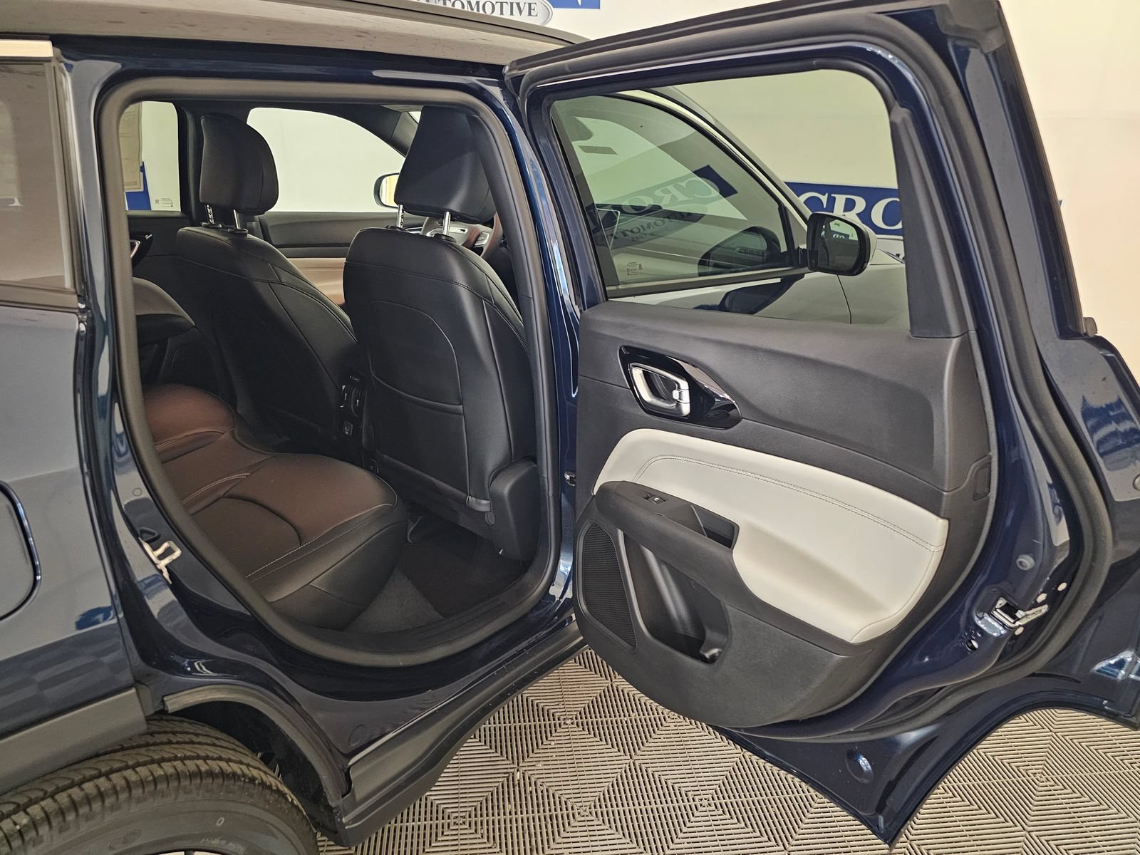New 2026 Jeep Compass Limited AWD/4WD image 22