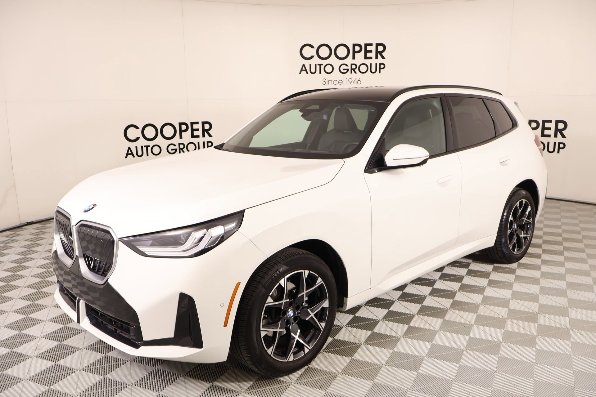 Used 2025 BMW X3 xDrive30i image 10