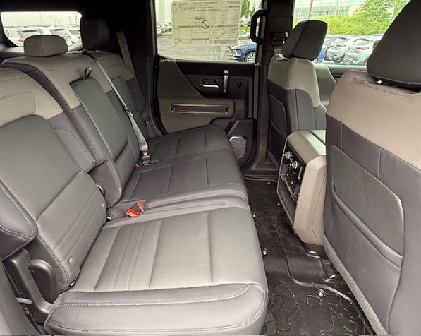 New 2026 GMC Hummer EV SUV w/ LPO, Dark Essentials Package image 16