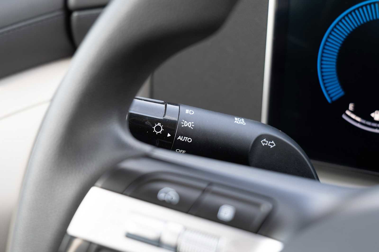 Used 2025 Hyundai Tucson SE image 17