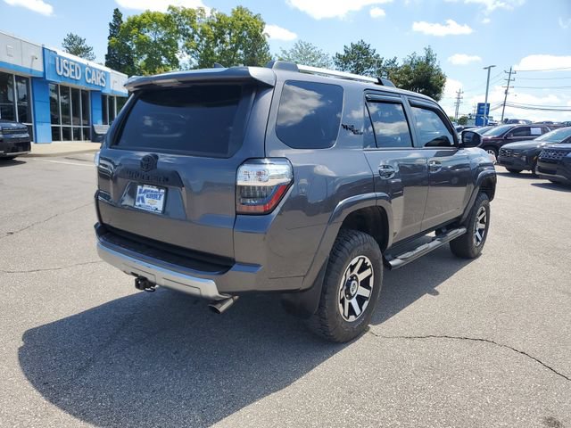 Used 2018 Toyota 4Runner TRD Off-Road AWD/4WD image 4