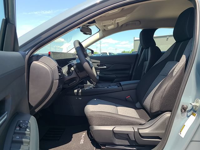 New 2026 Nissan Sentra SV w/ SV Convenience Package FWD image 11