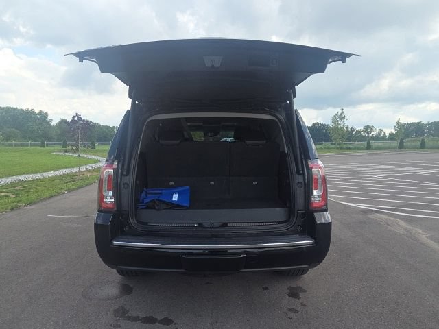 Used 2019 GMC Yukon Denali w/ Denali Ultimate Package AWD/4WD image 11