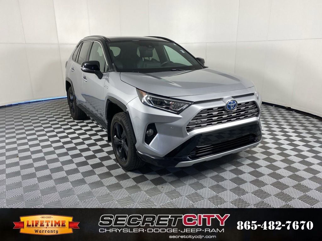 Used 2021 Toyota RAV4 XSE image 1
