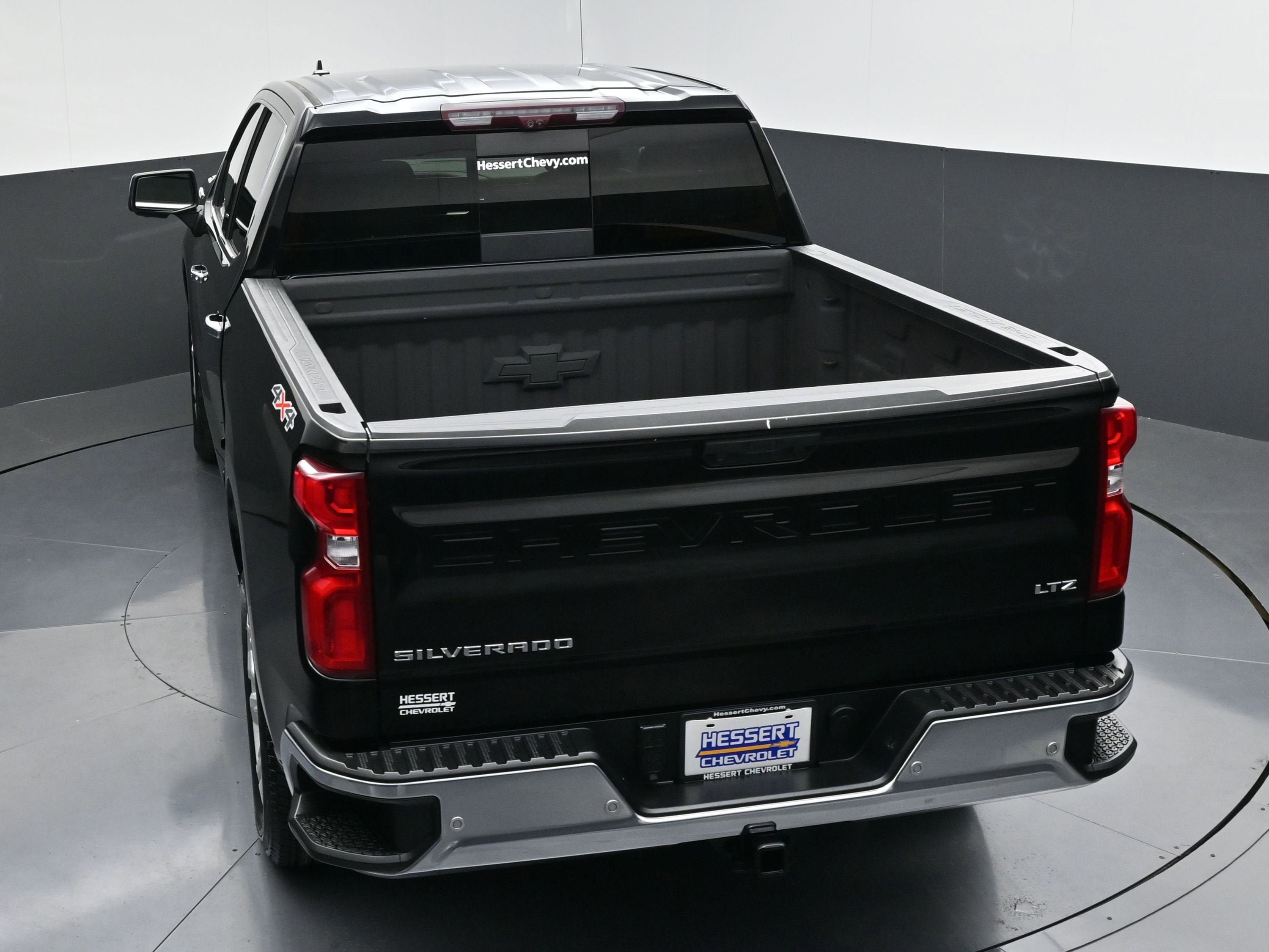 Certified 2023 Chevrolet Silverado 1500 LTZ w/ Technology Package AWD/4WD image 43