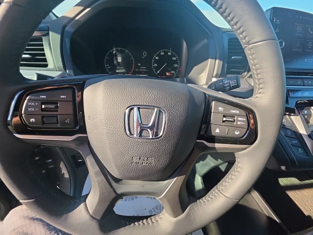 Certified 2026 Honda Odyssey EX-L image 16