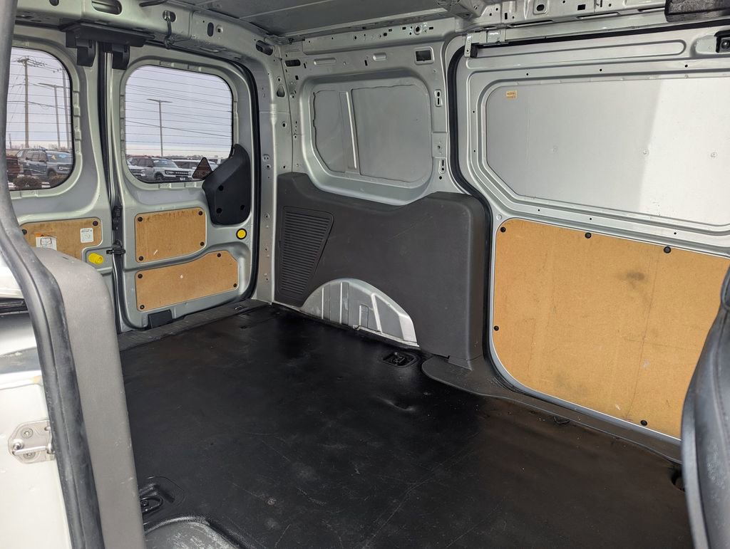 Used 2020 Ford Transit Connect XL image 24