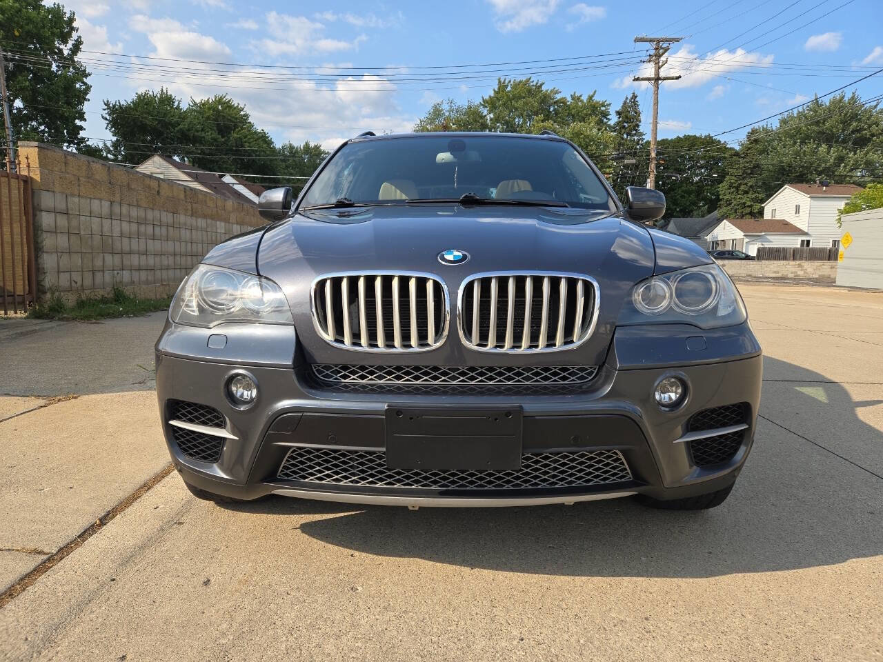 Used 2011 BMW X5 xDrive50i image 7