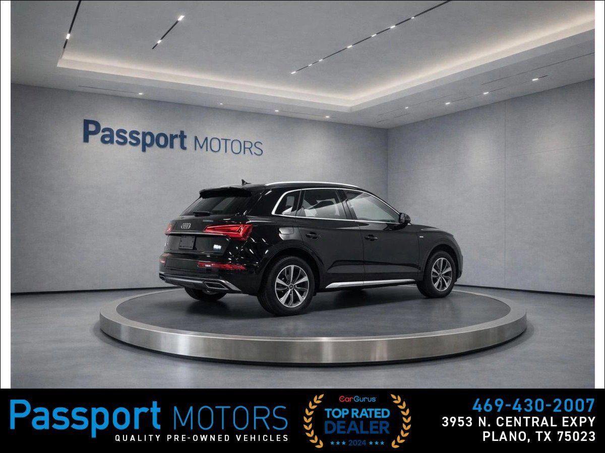 Used 2023 Audi Q5 2.0T Prestige w/ Prestige Package image 6