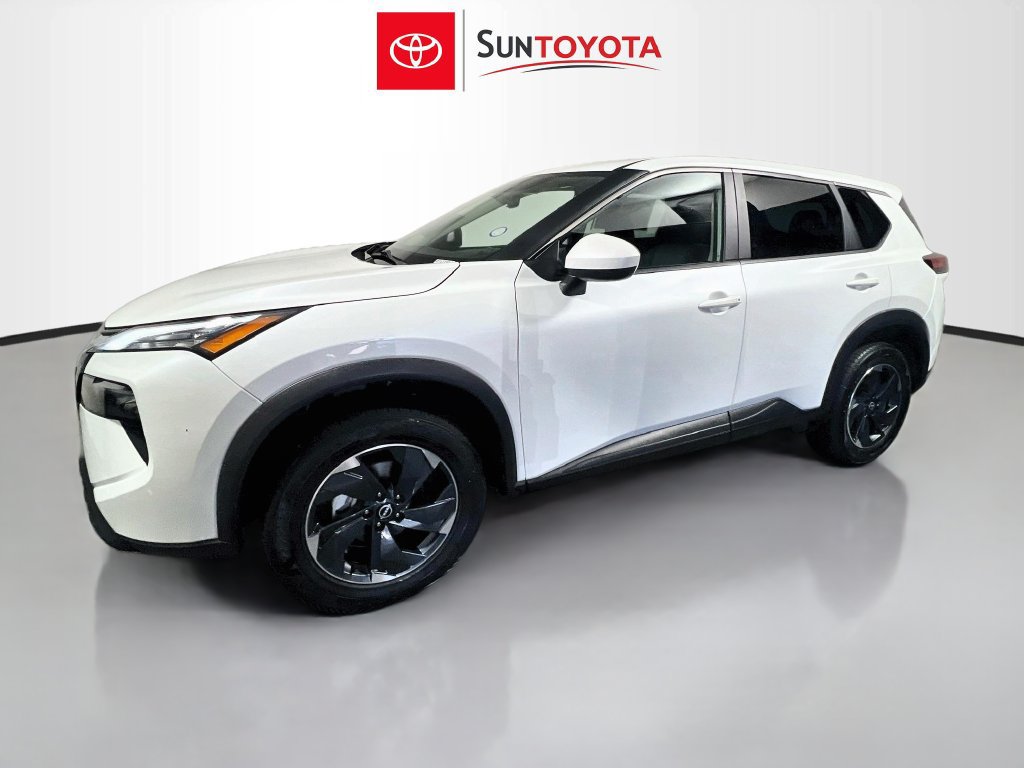 Used 2024 Nissan Rogue SV AWD/4WD image 7