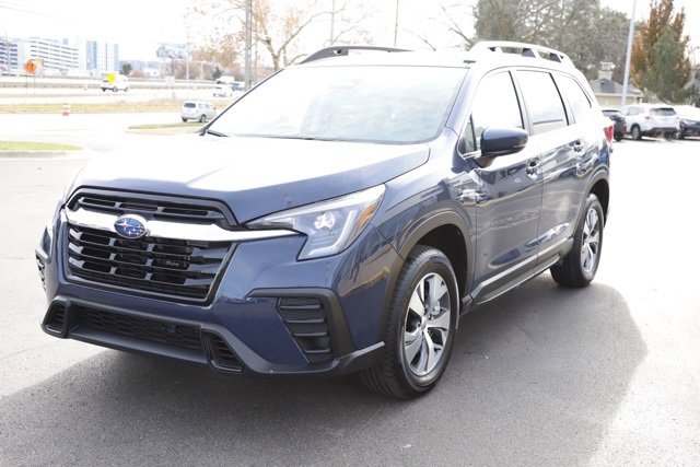 Certified 2025 Subaru Ascent Premium w/ Premium Package image 9