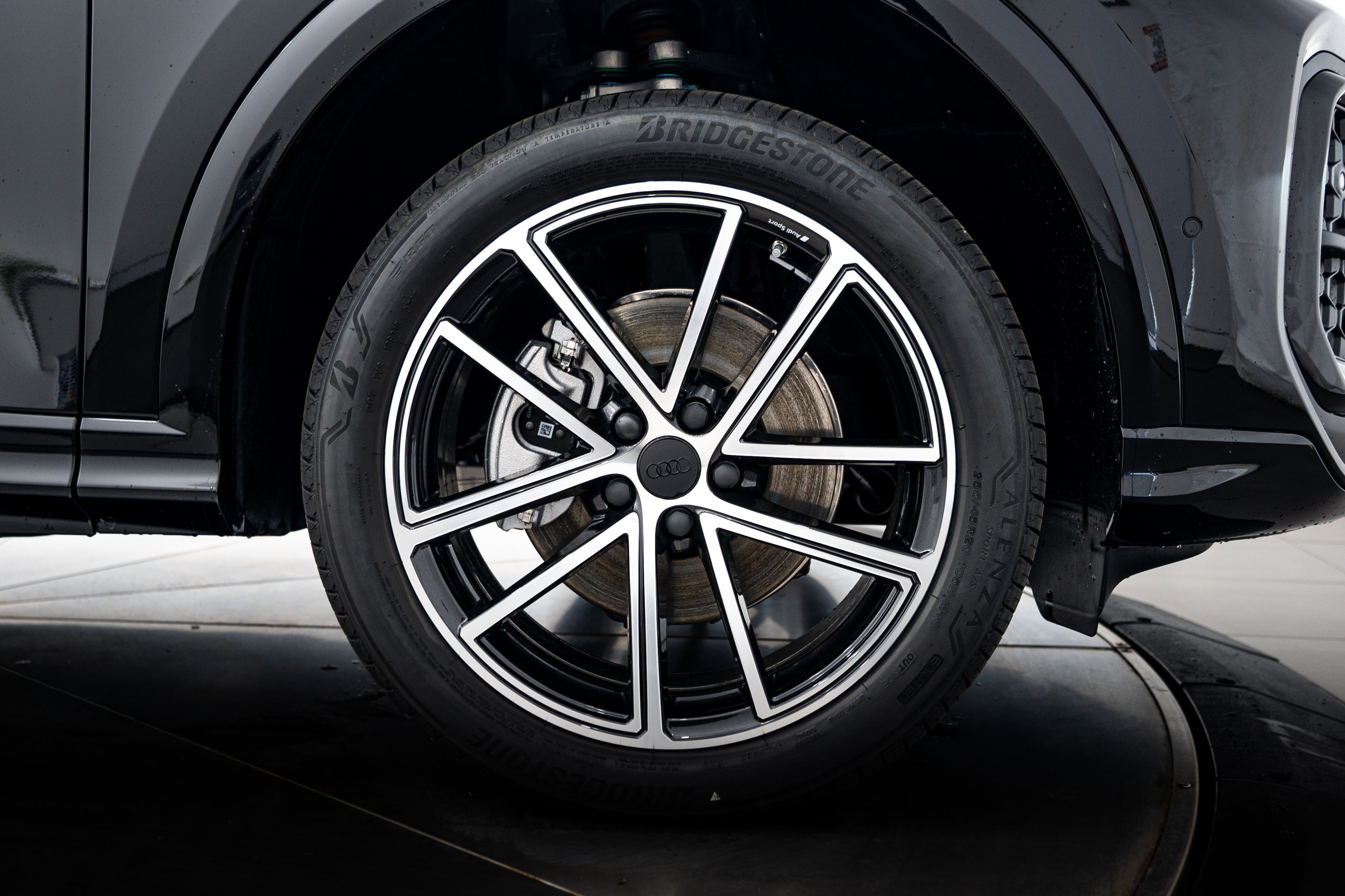 New 2026 Audi Q5 Premium Plus AWD/4WD image 22