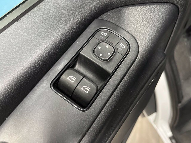 Used 2025 Mercedes-Benz Sprinter 2500 image 20