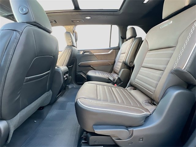 New 2026 GMC Acadia Denali Ultimate image 17