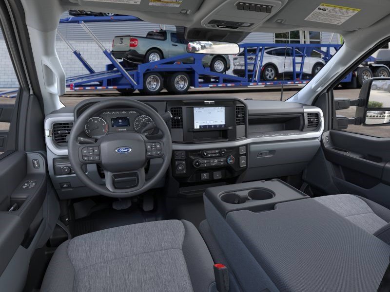 New 2026 Ford F550 4x4 Regular Cab Super Duty image 9