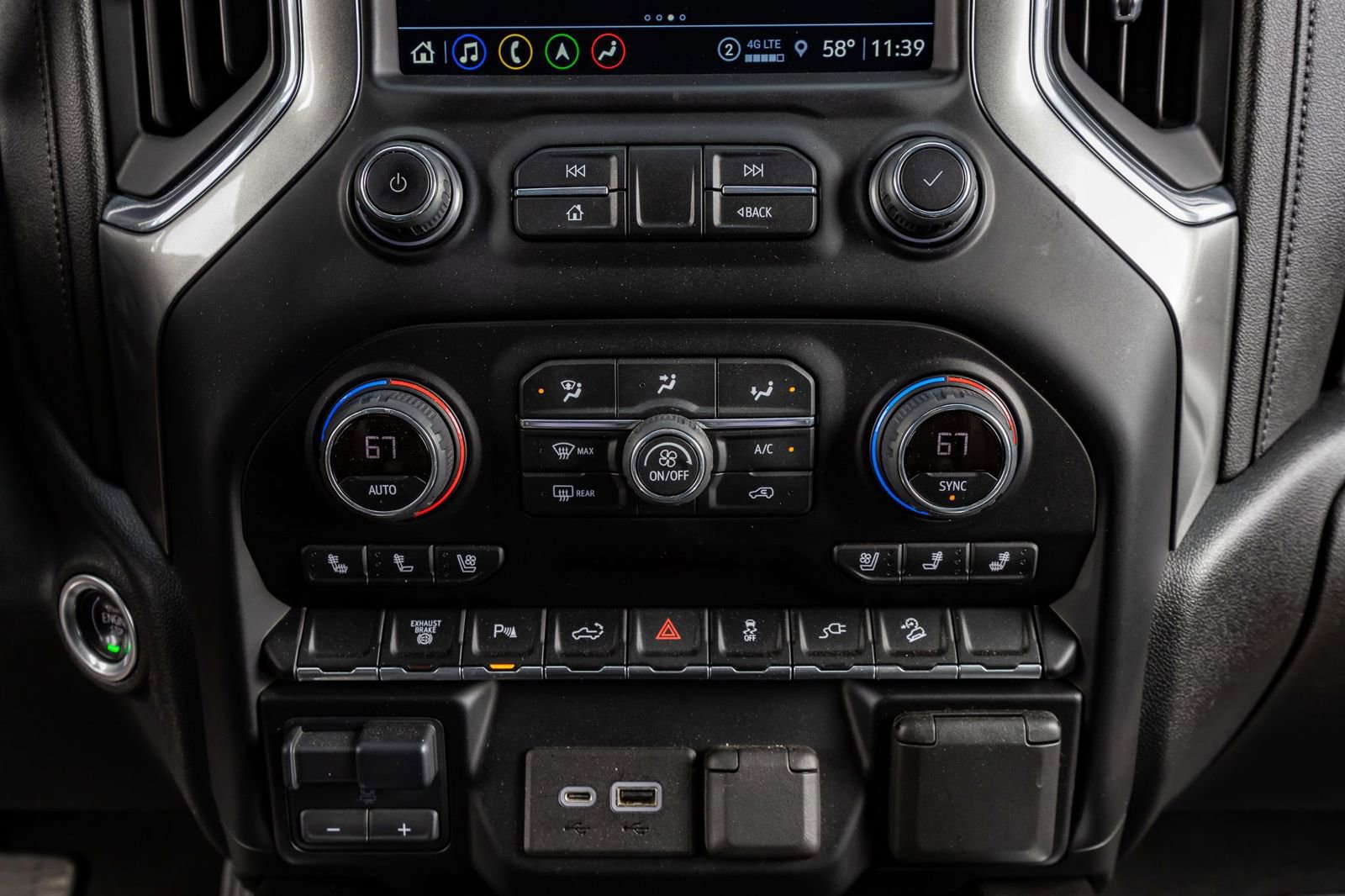 Used 2021 Chevrolet Silverado 2500 LTZ w/ LTZ Plus Package image 26