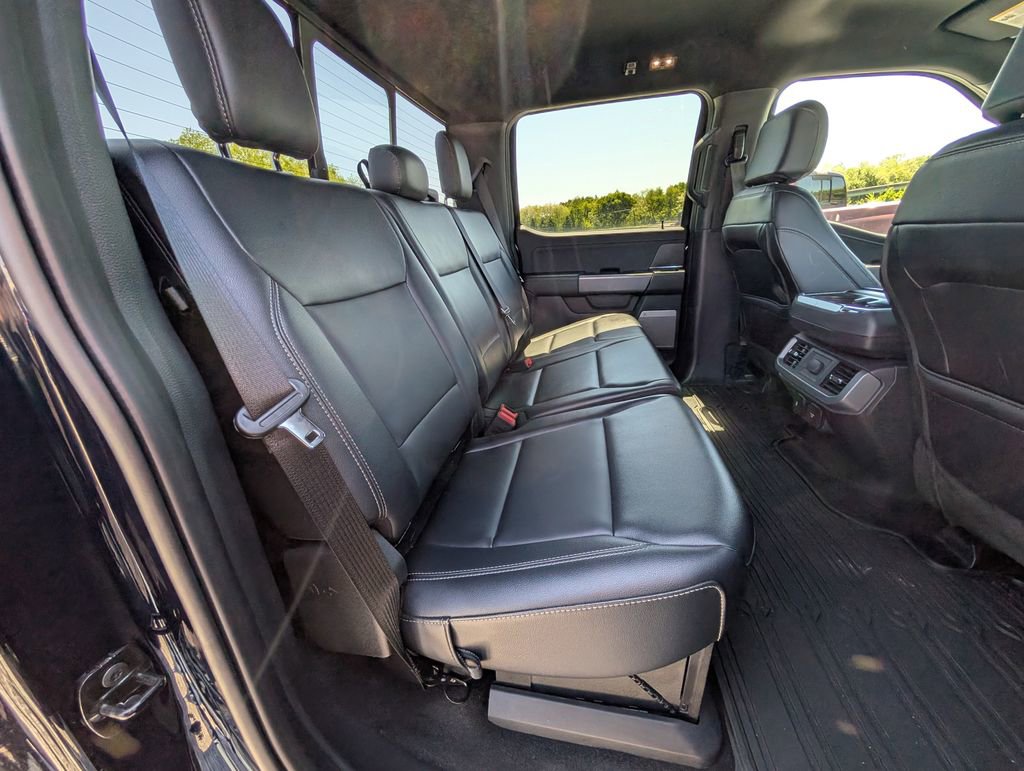 Used 2025 Ford F150 XLT w/ Equipment Group 303A High AWD/4WD image 17