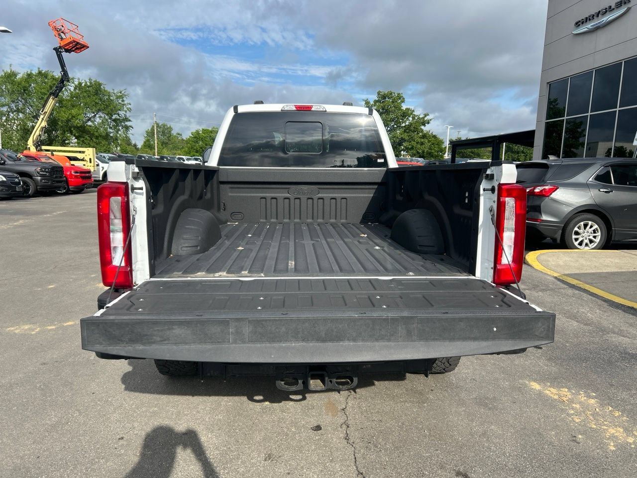 Used 2024 Ford F350 XL w/ XL Off-Road Package AWD/4WD image 14