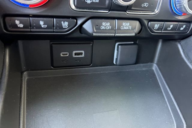 Used 2021 GMC Yukon SLT w/ Rear Media and Nav Package image 41