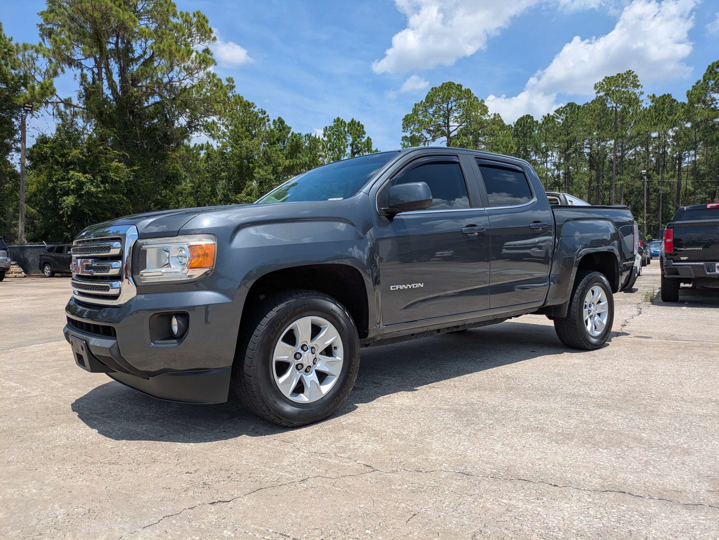 Certified 2016 GMC Canyon SLE w/ SLE Convenience Package RWD image 2