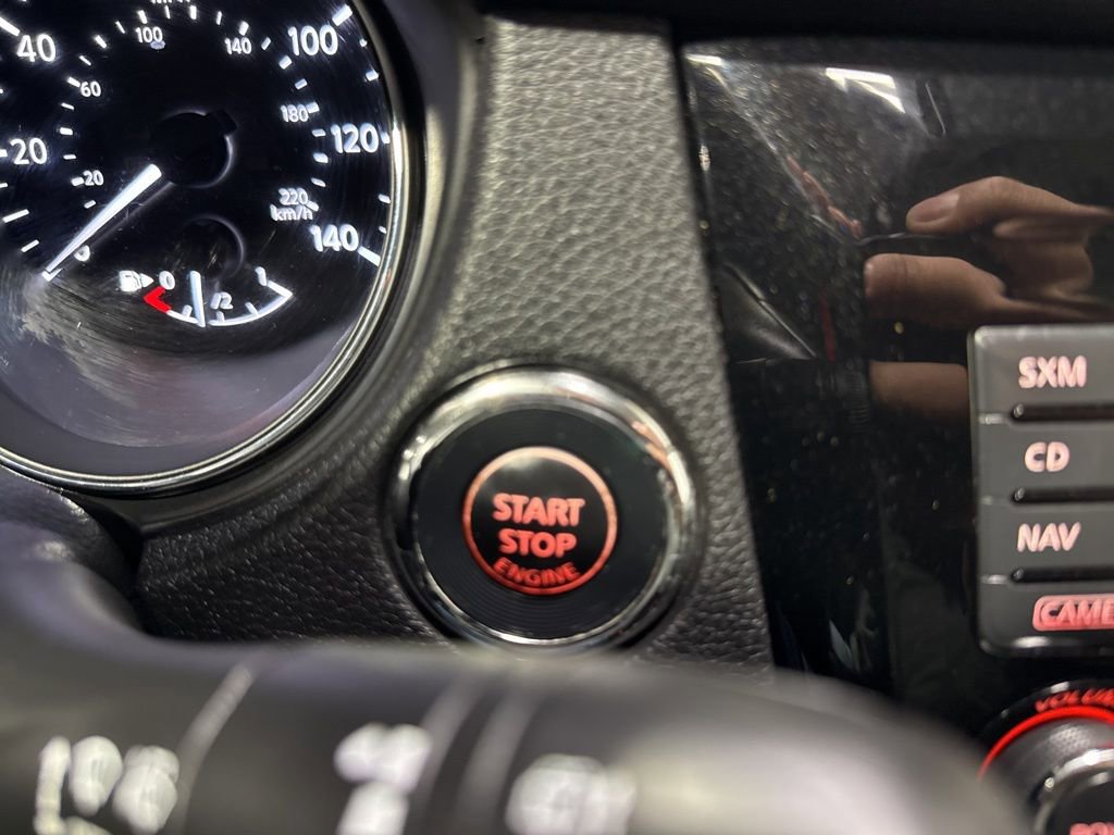 Used 2015 Nissan Rogue SL w/ SL Premium Package image 17